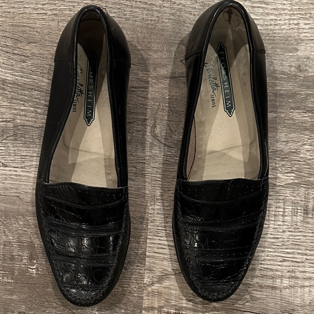 Vntg Florsheim Size 10.5 Barletta Series  Black Loafers made in‎ Italy